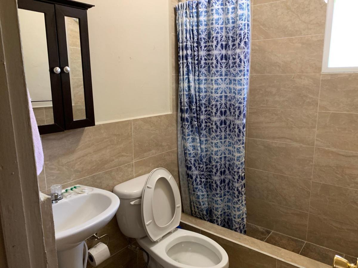Casa De Pedro Entire Apartment Mangilao 외부 사진